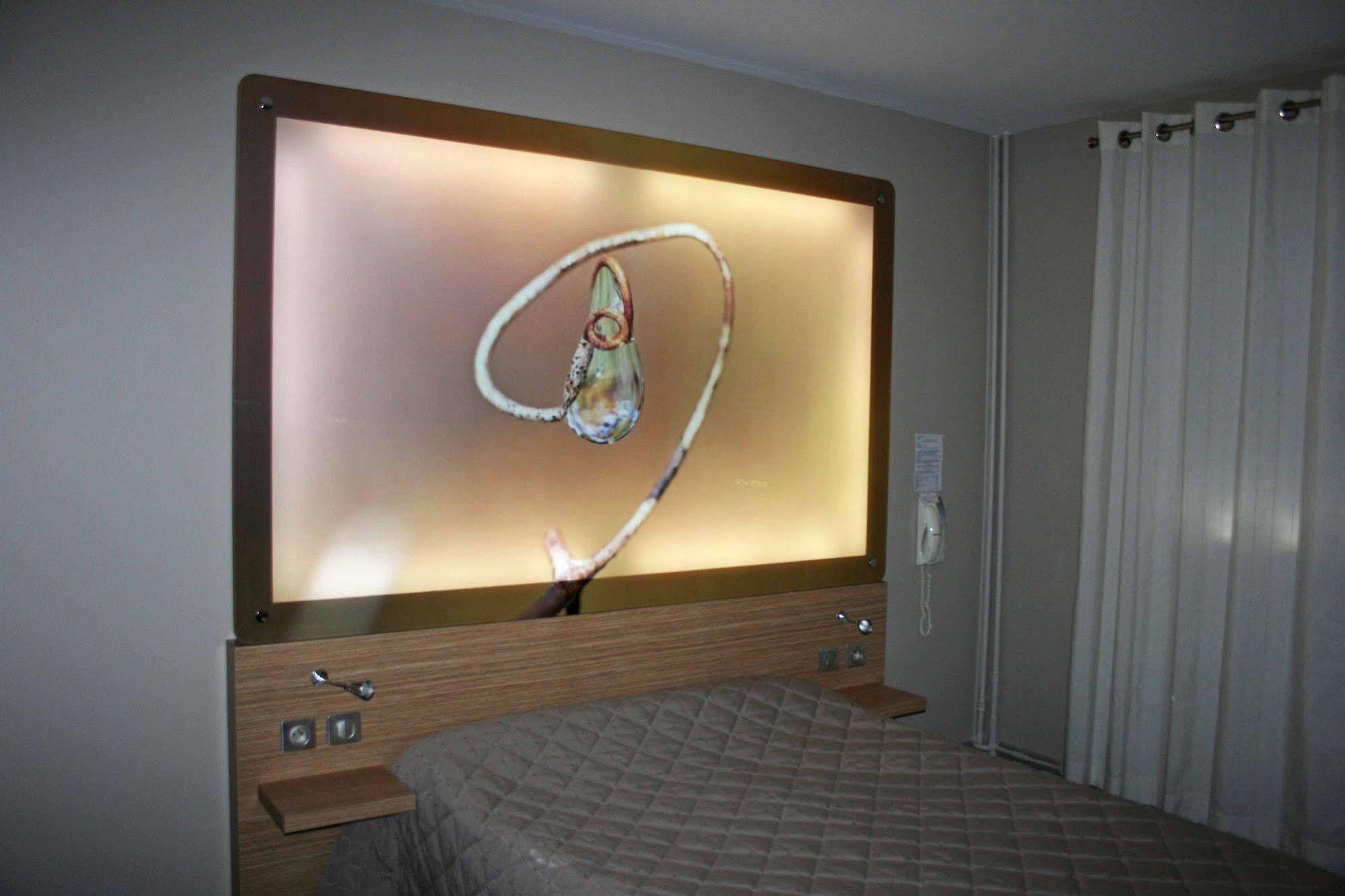 Logis Hotel Restaurant Des Gorges Du Tarn Florac Екстериор снимка